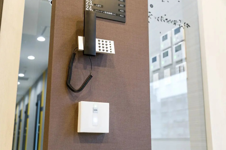 安心のSECOMセキュリティ&受付電話